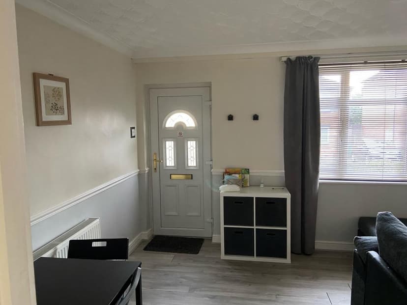 Image 5:2 bedroom End-of-terrace house to rent