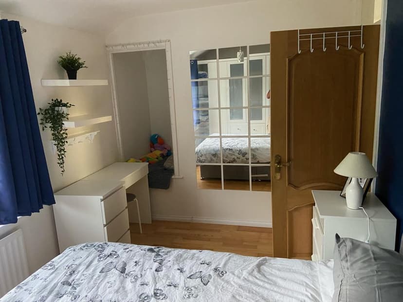 Image 8:2 bedroom End-of-terrace house to rent