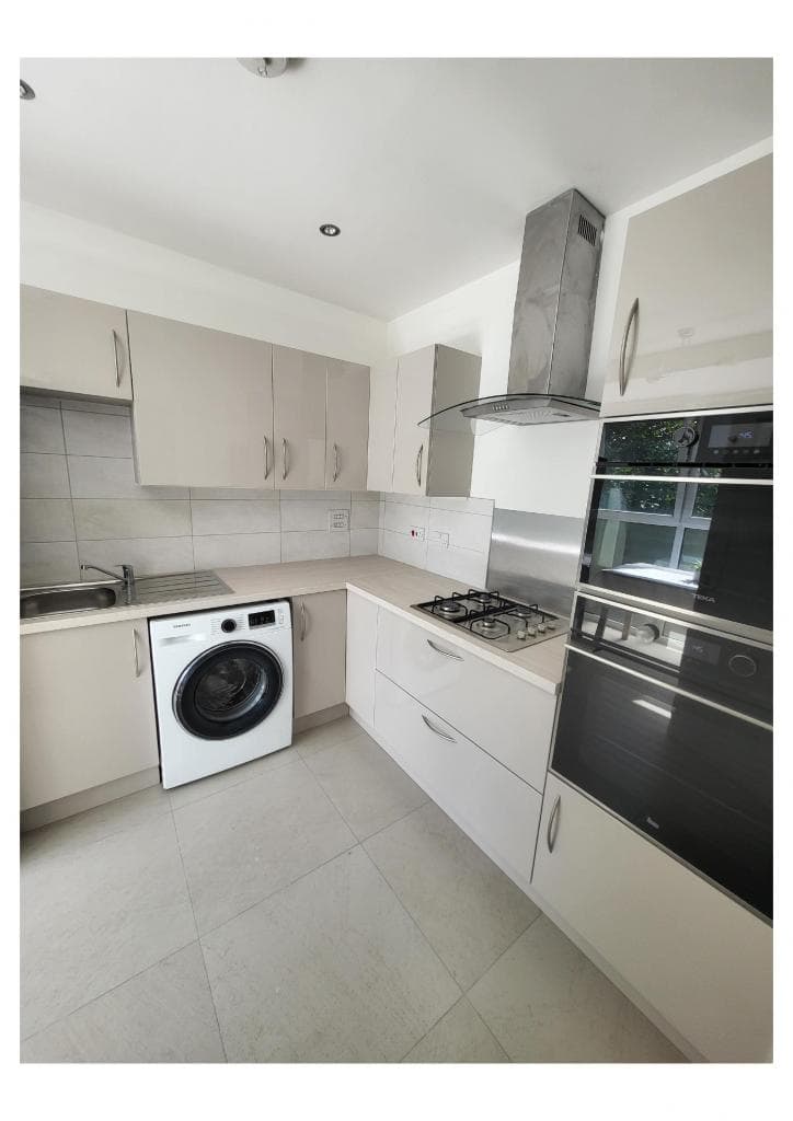 Image 3:4 bedroom Townhouse to rent