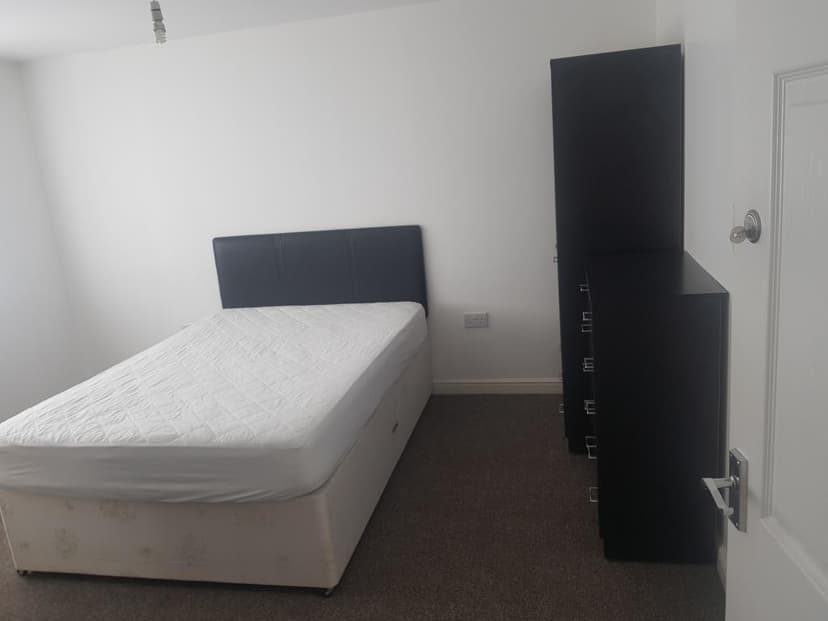 Image 7:4 bedroom Detached house to rent