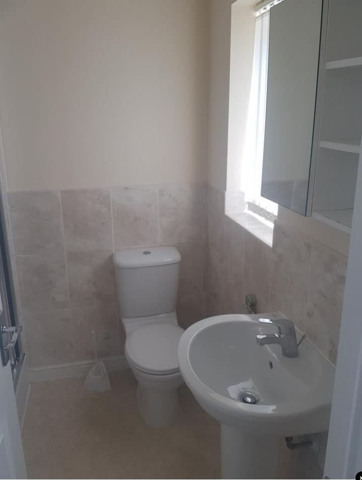 Image 14:4 bedroom Detached house to rent