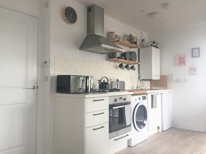 Image 2:1 bedroom Apartment or flat to rent