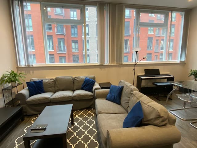 Image 3:2 bedroom Flat to rent
