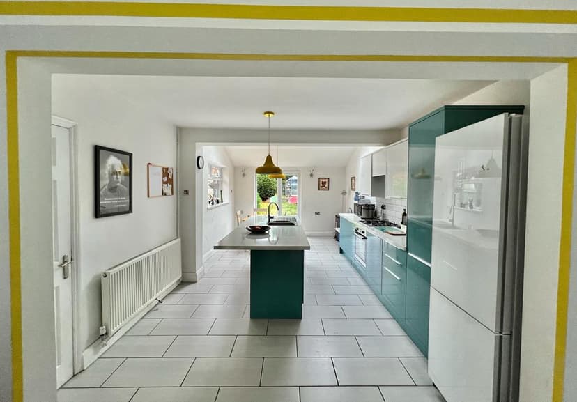 Image 3:3 bedroom Semi-detached house to rent