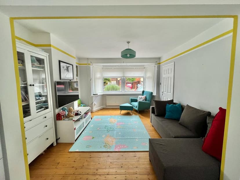 Image 2:3 bedroom Semi-detached house to rent