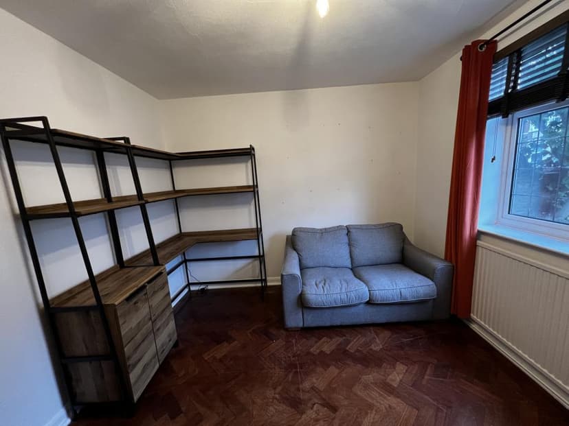 Image 12:2 bedroom Maisonette to rent
