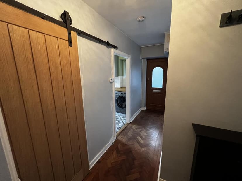 Image 8:2 bedroom Maisonette to rent