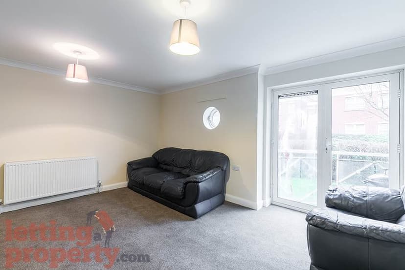 Image 2:2 bedroom Apartment or flat to rent