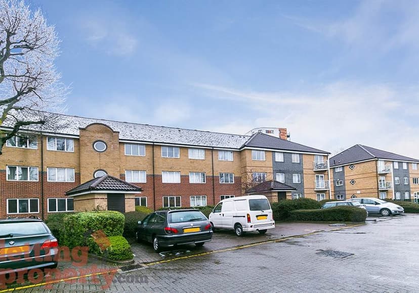 Image 1:2 bedroom Apartment or flat to rent