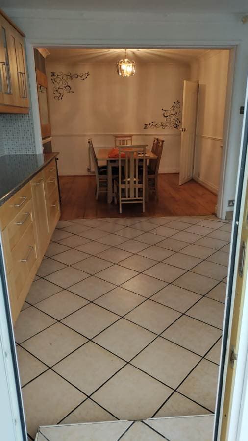 Image 2:3 bedroom Semi-detached house to rent