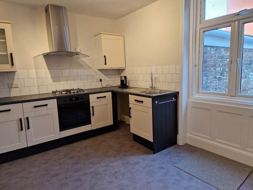 Image 1:3 bedroom Apartment or flat to rent