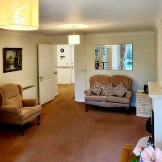 Image 3:1 bedroom Apartment or flat to rent