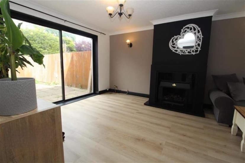 Image 3:3 bedroom Semi-detached house to rent