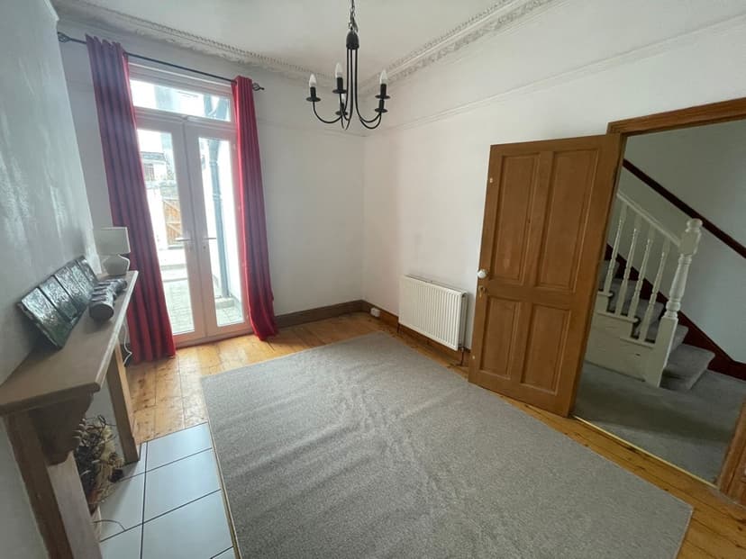 Image 1:4 bedroom Terraced house to rent