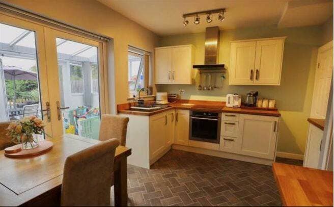 Image 3:3 bedroom Semi-detached house to rent