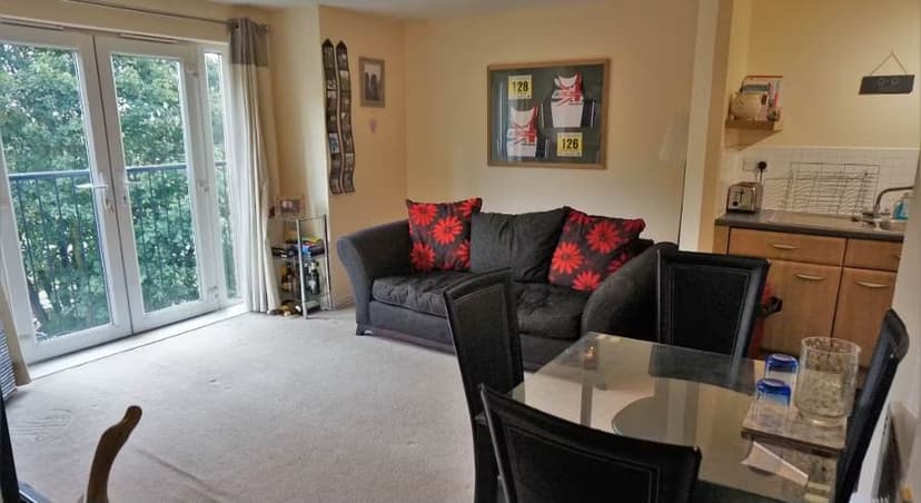 Image 1:2 bedroom Apartment or flat to rent