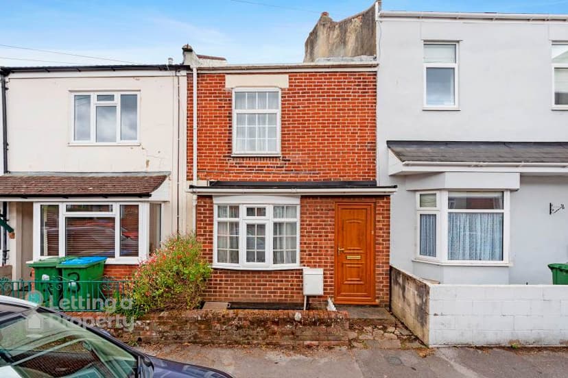 Image 1:2 bedroom Terraced house to rent