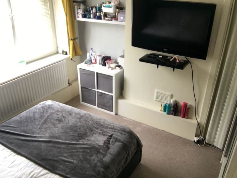 Image 3:1 bedroom Apartment or flat to rent