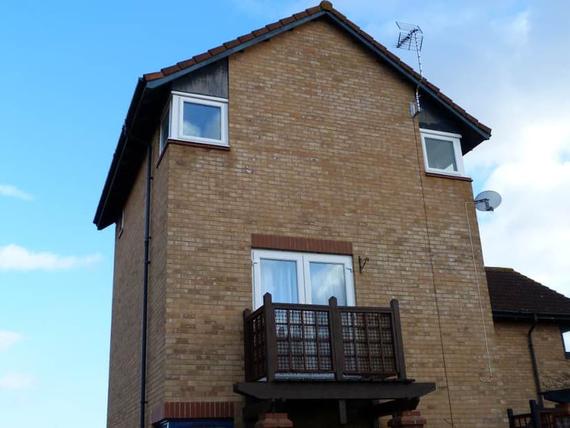 Image 1:2 bedroom Maisonette to rent