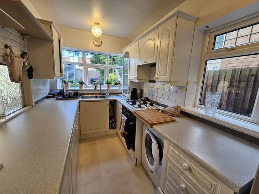 Image 3:3 bedroom Semi-detached house to rent