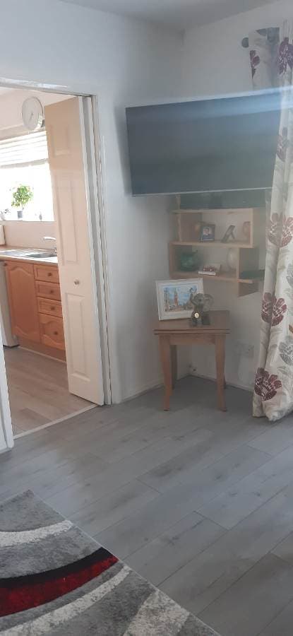 Image 2:2 bedroom Maisonette to rent