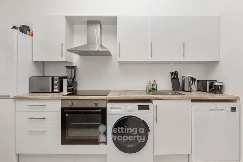 Image 2:1 bedroom Apartment or flat to rent