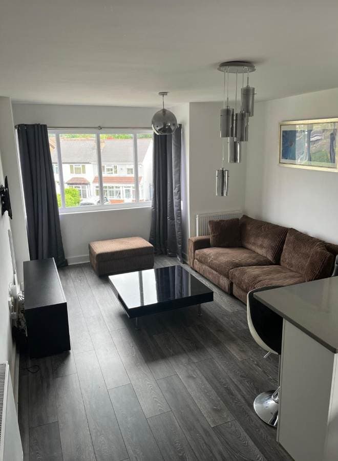 Image 3:2 bedroom Flat to rent