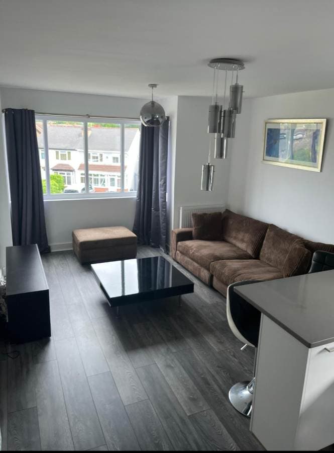 Image 2:2 bedroom Flat to rent