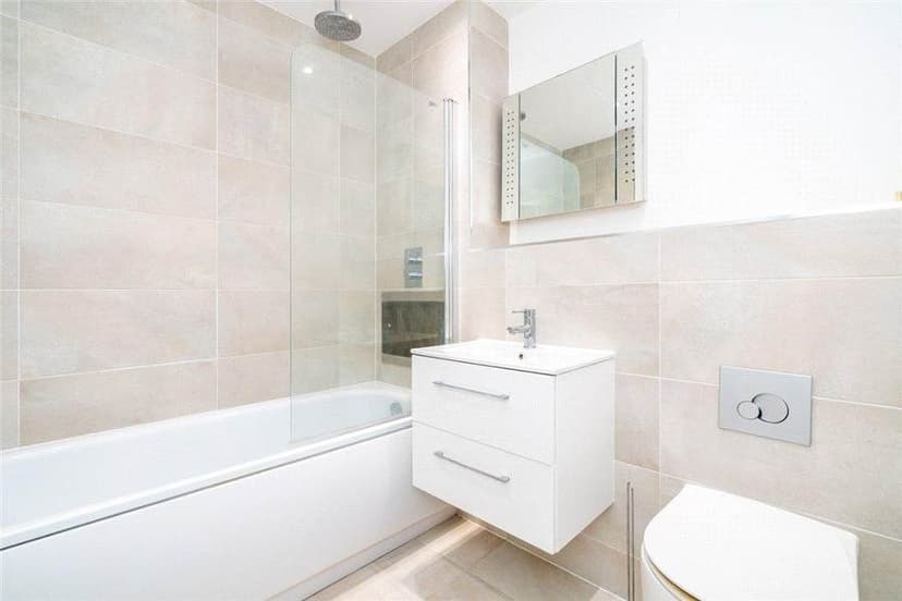 Image 3:2 bedroom Apartment or flat to rent