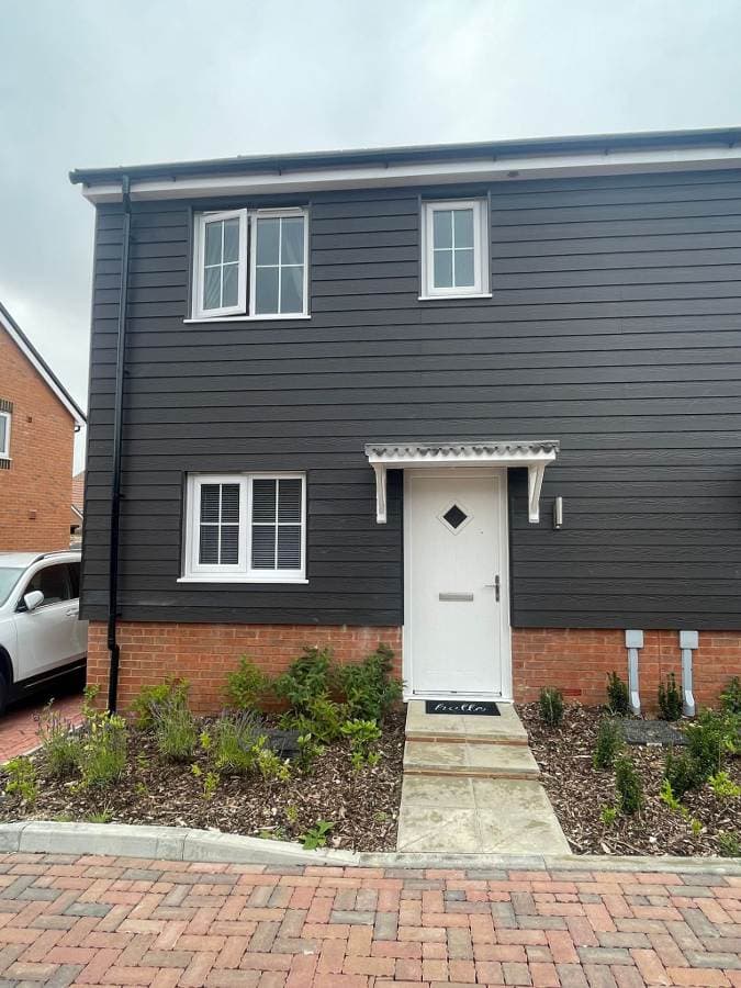 Image 2:3 bedroom Semi-detached house to rent
