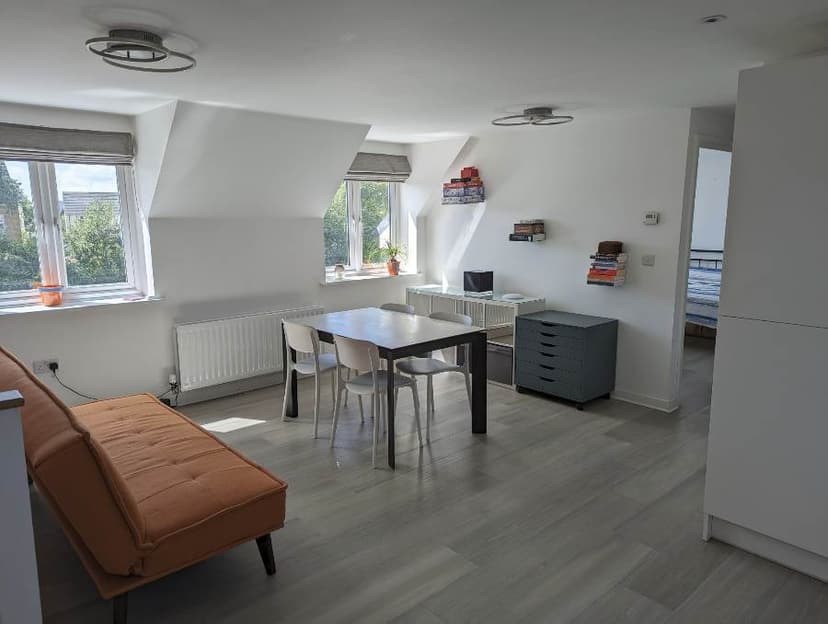 Image 1:2 bedroom Semi-detached house to rent