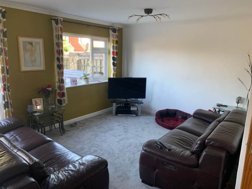 Image 3:3 bedroom Semi-detached house to rent