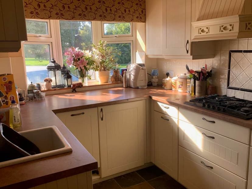 Image 2:3 bedroom Semi-detached house to rent