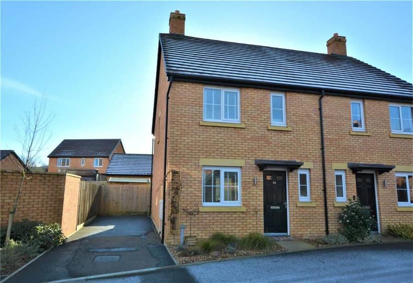 Image 1:3 bedroom Semi-detached house to rent