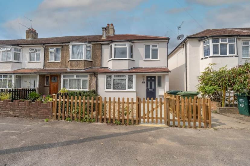 Image 1:3 bedroom End-of-terrace house to rent