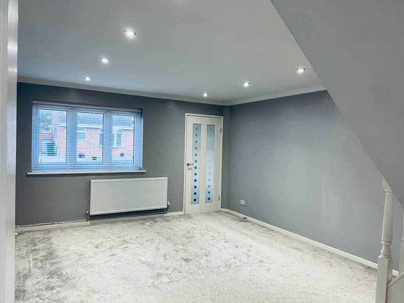 Image 3:2 bedroom Semi-detached house to rent