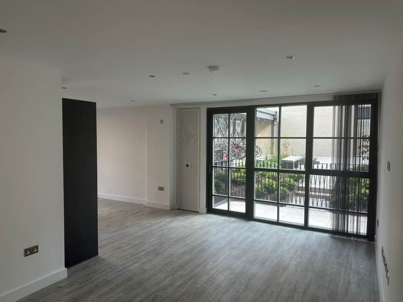 Image 3:2 bedroom Apartment or flat to rent