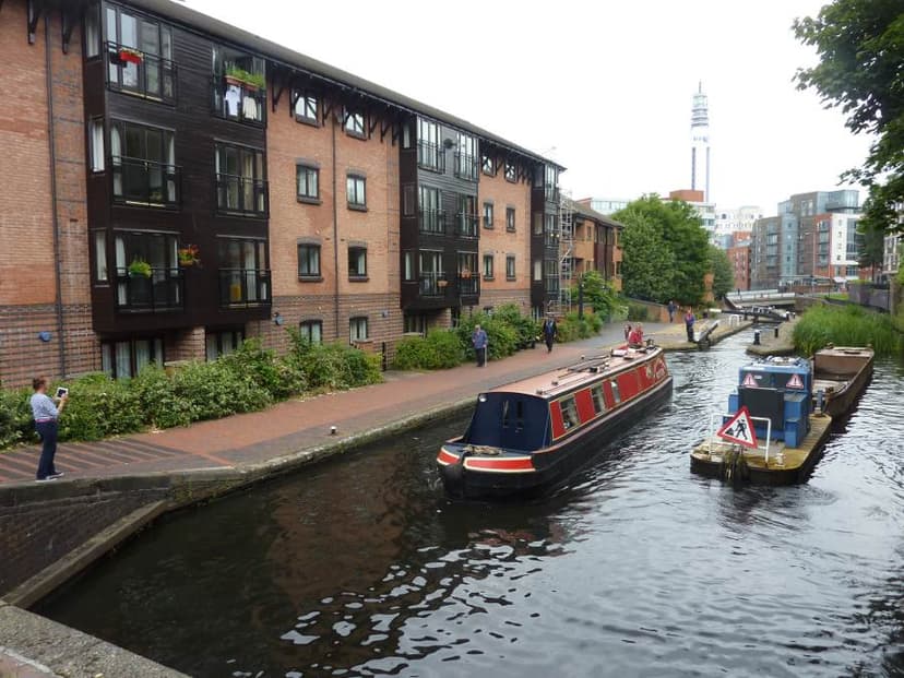 Image 1:2 bedroom Apartment or flat to rent