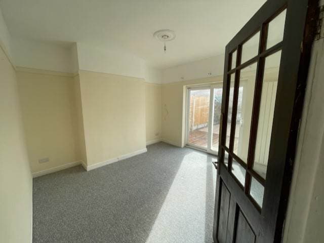 Image 3:3 bedroom Semi-detached house to rent