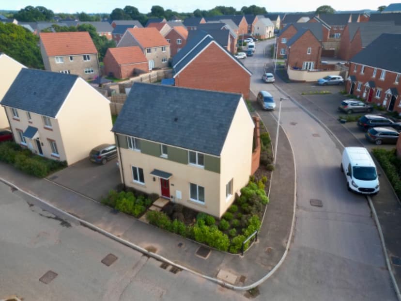 Image 1:3 bedroom Detached house to rent