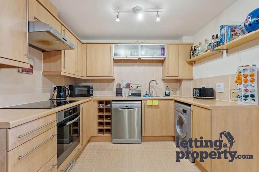 Image 1:2 bedroom Flat to rent