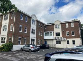 Image 1:2 bedroom Apartment or flat to rent