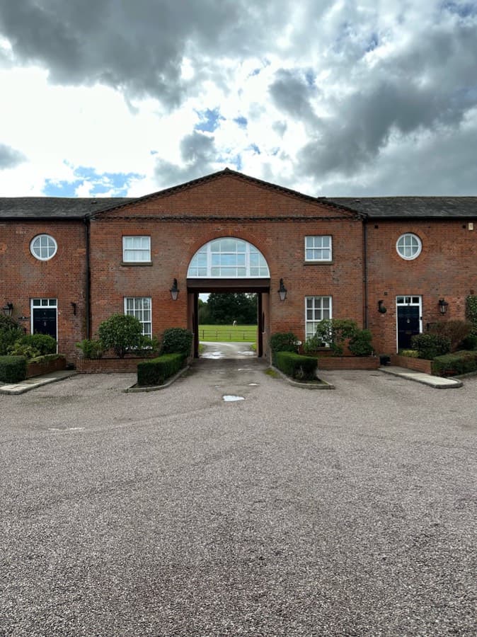 Image 1:3 bedroom Barn conversion to rent