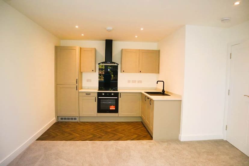 Image 3:2 bedroom Apartment or flat to rent