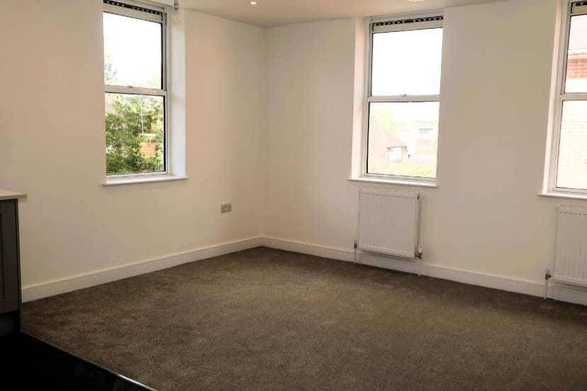 Image 3:2 bedroom Apartment or flat to rent