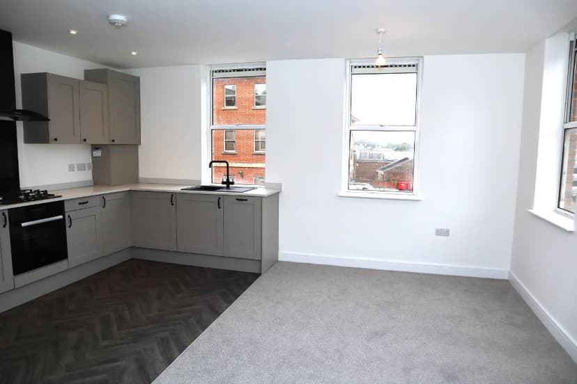 Image 2:2 bedroom Apartment or flat to rent