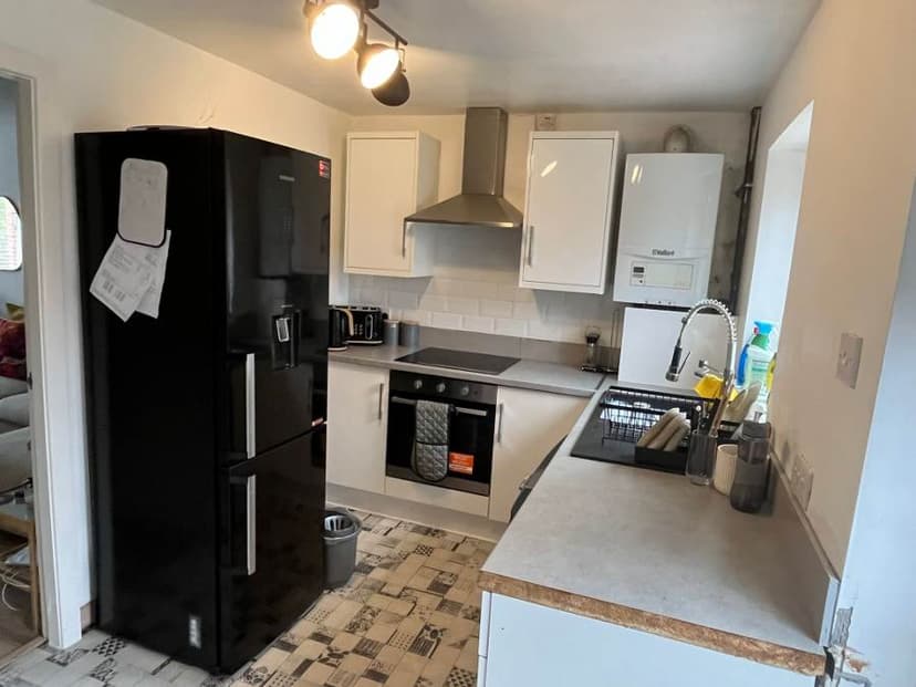 Image 3:2 bedroom Semi-detached house to rent