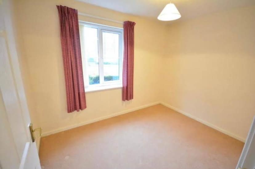 Image 1:2 bedroom Apartment or flat to rent