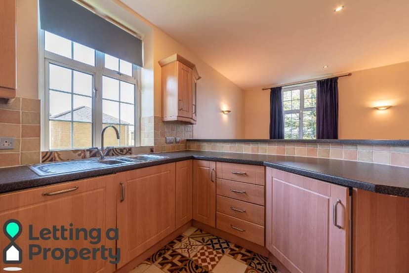 Image 3:2 bedroom Flat to rent