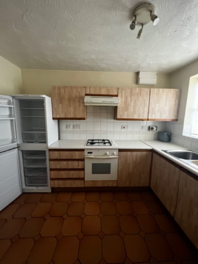 Image 2:3 bedroom Semi-detached house to rent